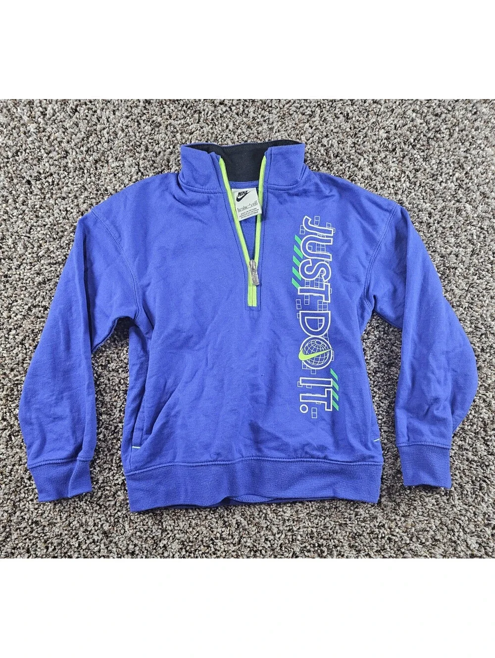 Nike Boys Sz S Digital Escape Half Zip Pullover in lapis blue Neon Green